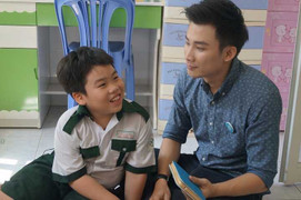 Chí Thiện tích cực chạy show cuối năm