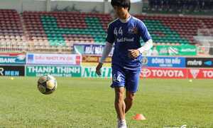 BLV Quang Huy: Công Phượng sang Nhật thì tốt quá!