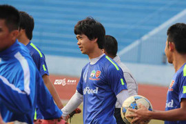 Clip: Công Phượng, Tuấn Anh được nghỉ tập, HAGL đối đầu bão chấn thương