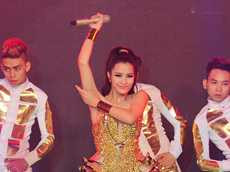 Đông Nhi khiến fans 'phát cuồng'