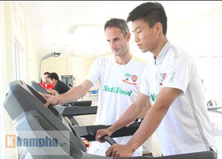 Công Phượng cùng đồng đội được đầu tư máy tập hiện đại