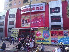 Xung quanh việc siêu thị điện máy Topcare đóng cửa