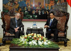 Phó Thủ tướng Vũ Đức Đam: Cần đẩy mạnh hợp tác giáo dục với Anh