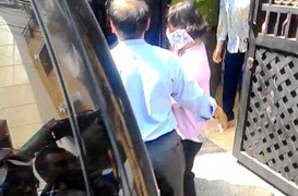 Bắt nữ cán bộ Hải quan tiếp tay buôn lậu