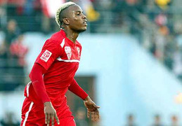 Thua trận đầu, Hải Phòng mất luôn ngôi số một