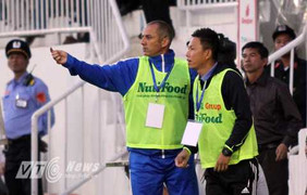 Thầy Giôm thất vọng ê chề, mong Công Phượng sớm hồi sinh