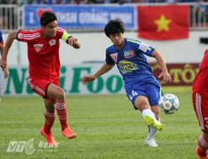 Công Phượng góp sức vào pha lập công đẹp nhất vòng