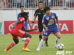 Hàng công HAGL chỉ xuất sắc bằng Abass