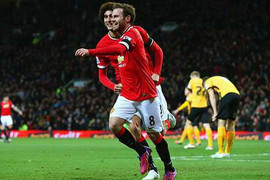 Man Utd 3-0 Cambridge: Ép sân toàn tập