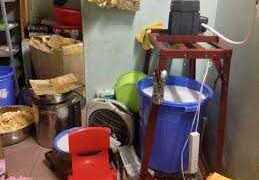 Triệt phá lò mứt tết giả nhãn hiệu nổi tiếng ở Hà Nội