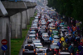 'Đại công trình Hà Nội' còn ùn tắc đến bao giờ?