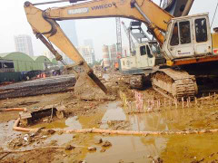 Chung cư chưa xây xong móng đã ồ ạt chào bán suất ngoại giao