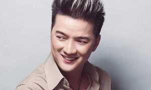 Mr Đàm khoe phòng ngủ xa hoa với nội thất sang trọng