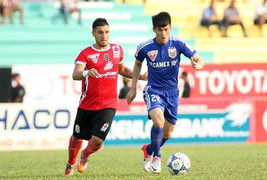 Công Vinh tịt ngòi, B.Bình Dương thua đau ĐTLA