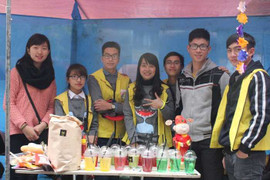 Sinh viên Hà Thành rộn ràng trong 360 độ Xuân