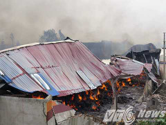 Hỏa hoạn kinh hoàng ở Hải Dương: Sau một ngày lửa vẫn dữ dội