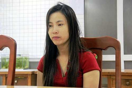 Gái một con giả danh nữ sinh để lừa đảo