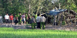 Vết bùn tố hung thủ vụ người phụ nữ lõa thể chết dưới ruộng