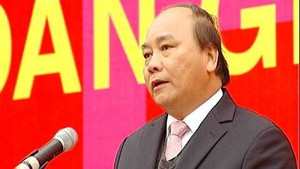 Phó Thủ tướng Nguyễn Xuân Phúc: Buộc thôi việc cán bộ tiếp tay cho buôn lậu