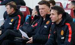 Van Gaal: Thay đổi hoặc bị sa thải