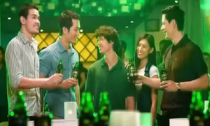 Phì cười xem Công Phượng lần đầu đóng quảng cáo bia