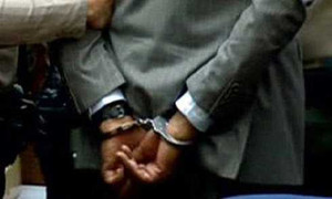 Bảo vệ trộm xế hộp của hiệu trưởng bị bắt