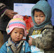 Thời trang Phan Nguyễn mang Tết ấm đến rẻo cao cực Bắc