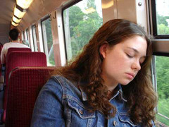 Tuyệt chiêu chống say tàu xe đơn giản hiệu quả