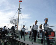 Chiến sĩ Trường Sa chuẩn bị đón Tết ra sao?