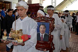 Toàn cảnh lễ an táng ông Nguyễn Bá Thanh