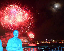 Cả gia đình tháo chạy khỏi căn nhà bốc cháy sáng mùng 1 Tết