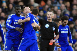 Giải mã thông điệp đầy uất ức của Mourinho