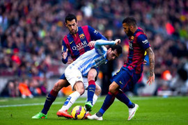 Cận cảnh Barca gục ngã đau đớn trên sân nhà