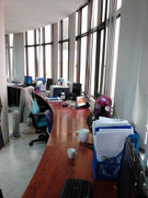 Công sở ngày đầu sau nghỉ Tết: Sáng nhộn nhịp, chiều hắt hiu