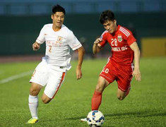 Clip: Bẫy việt vị cực dị của đội bóng Trung Quốc