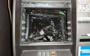 TP.HCM: Ngân hàng Agribank bị trộm gần 1 tỷ đồng