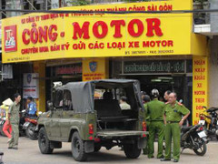 Công 'mô tô' chi hơn 1,8 tỷ đồng mua chuộc cán bộ