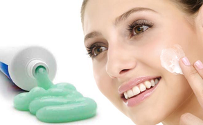 Khả năng trị mụn thần kì của kem đánh răng