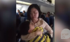 Video:Cặp vợ chồng Trung Quốc gây hỗn loạn trên máy bay