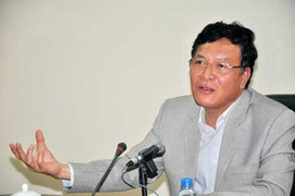 Bộ trưởng Phạm Vũ Luận: 'Trồng người' thì không có chỗ để làm lại