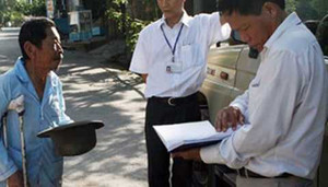 Đà Nẵng: Thưởng nóng tin báo ăn xin, xả rác trên phố