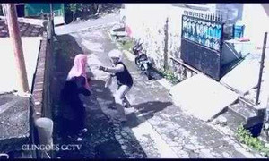 Không nhịn nổi cười với tên cướp 'ngớ ngẩn' nhất mọi thời đại