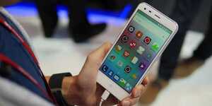 Cận cảnh 'iPhone 6 Plus' mới nhất của Trung Quốc