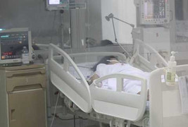 Nguy kịch sau khi bị ô tô tông, mổ khẩn cấp cứu thai nhi 8 tháng tuổi