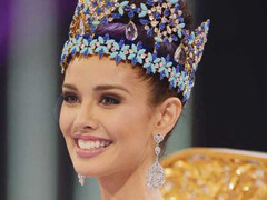 Hé lộ những bí mật của bà trùm sắc đẹp nổi danh thế giới