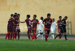 Clip: Siêu phẩm sút phạt của Mạnh Hùng, U23 Việt Nam dẫn 1-0