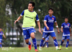 Clip: Chân sút vô danh khiến Công Phượng thực sự lo lắng