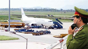 Vi phạm an ninh, an toàn hàng không: Xử nghiêm người đứng đầu