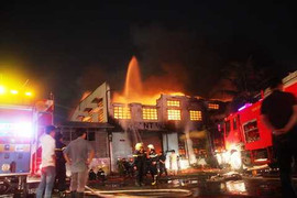 Cháy dữ dội tại công ty VietNam Samho: Đã xác định nơi phát hỏa