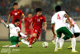 BLV Quang Huy: Công Phượng luôn tiềm ẩn nguy hiểm